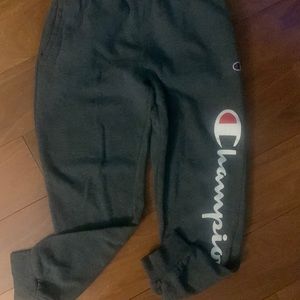 Champion boys med grey joggers